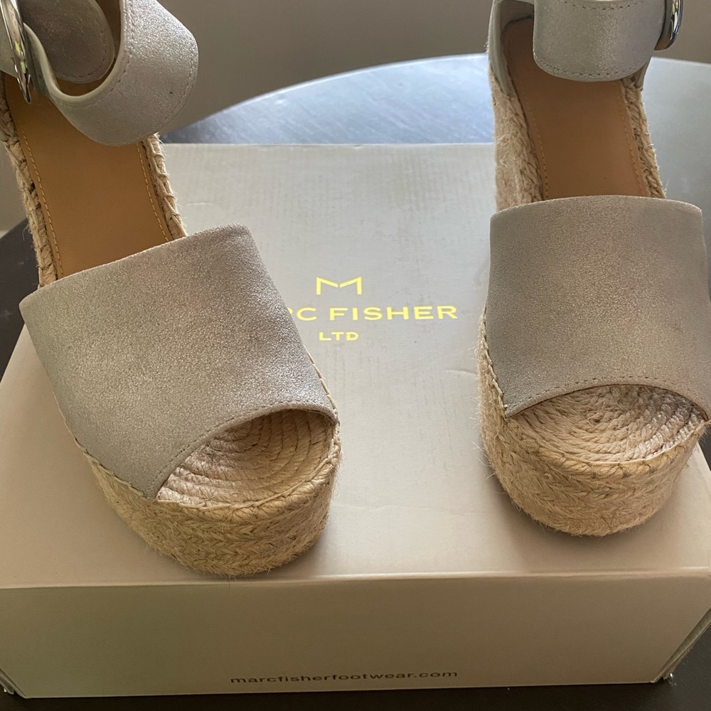 Marc Fisher Wedges